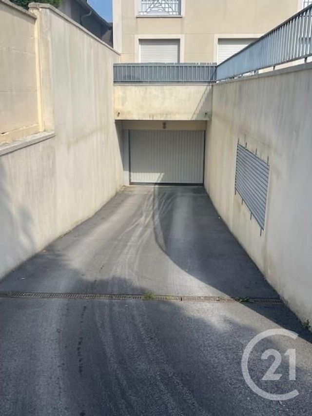 Parking à vendre - 22 m2 - La Ferte Sous Jouarre - 77 - ILE-DE-FRANCE